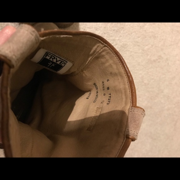 Frye Carmen Boots - Picture 6 of 8